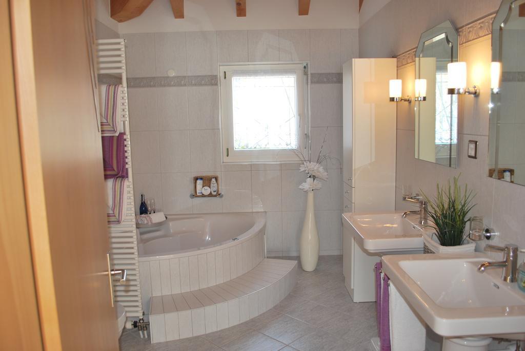 Aquarell Chalet *